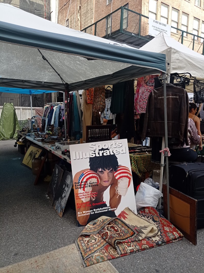 Chelsea Flea Market / Chelsea