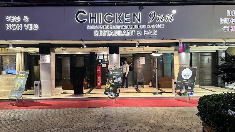 Chicken Inn / Pandara Road