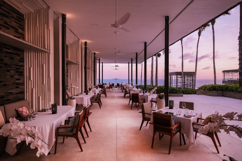 CIRE At Alila Villas / Uluwatu