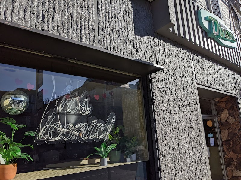 Clark Street Diner / LA Place mentioned in saved reels