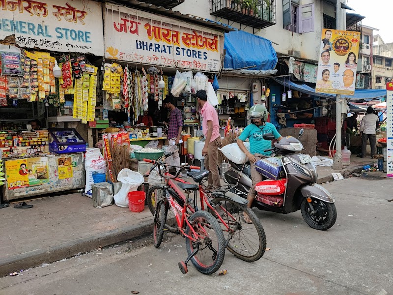 Colaba Market / Colaba Place mentioned in saved reels