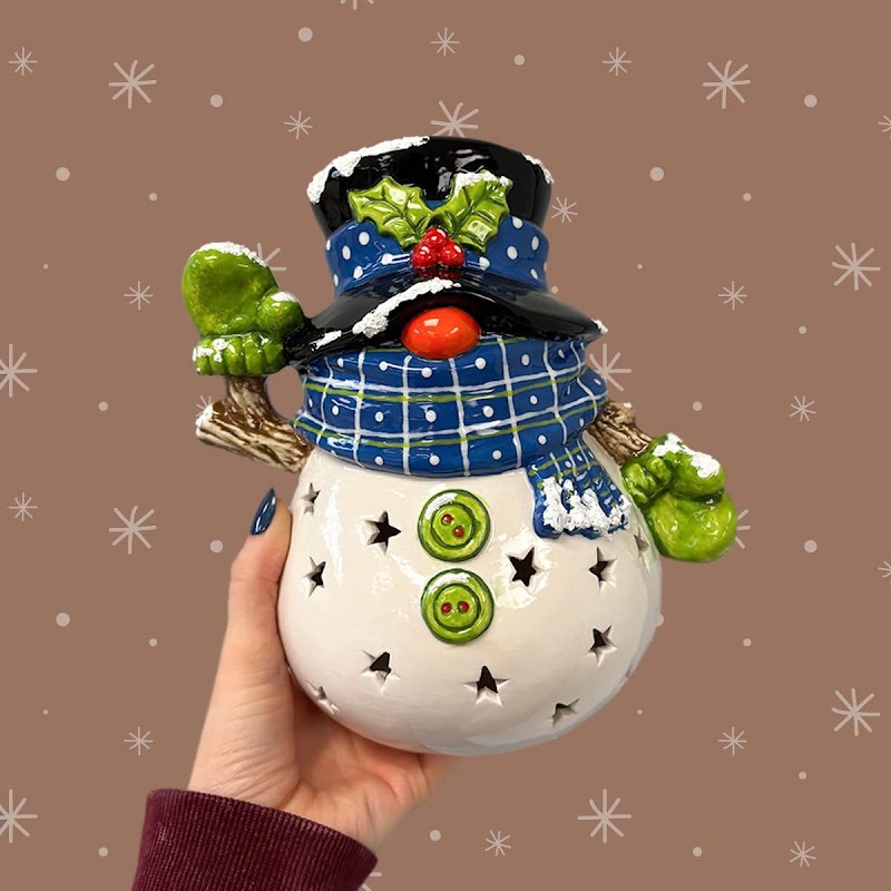 Color Me Mine Place mentioned in saved reels