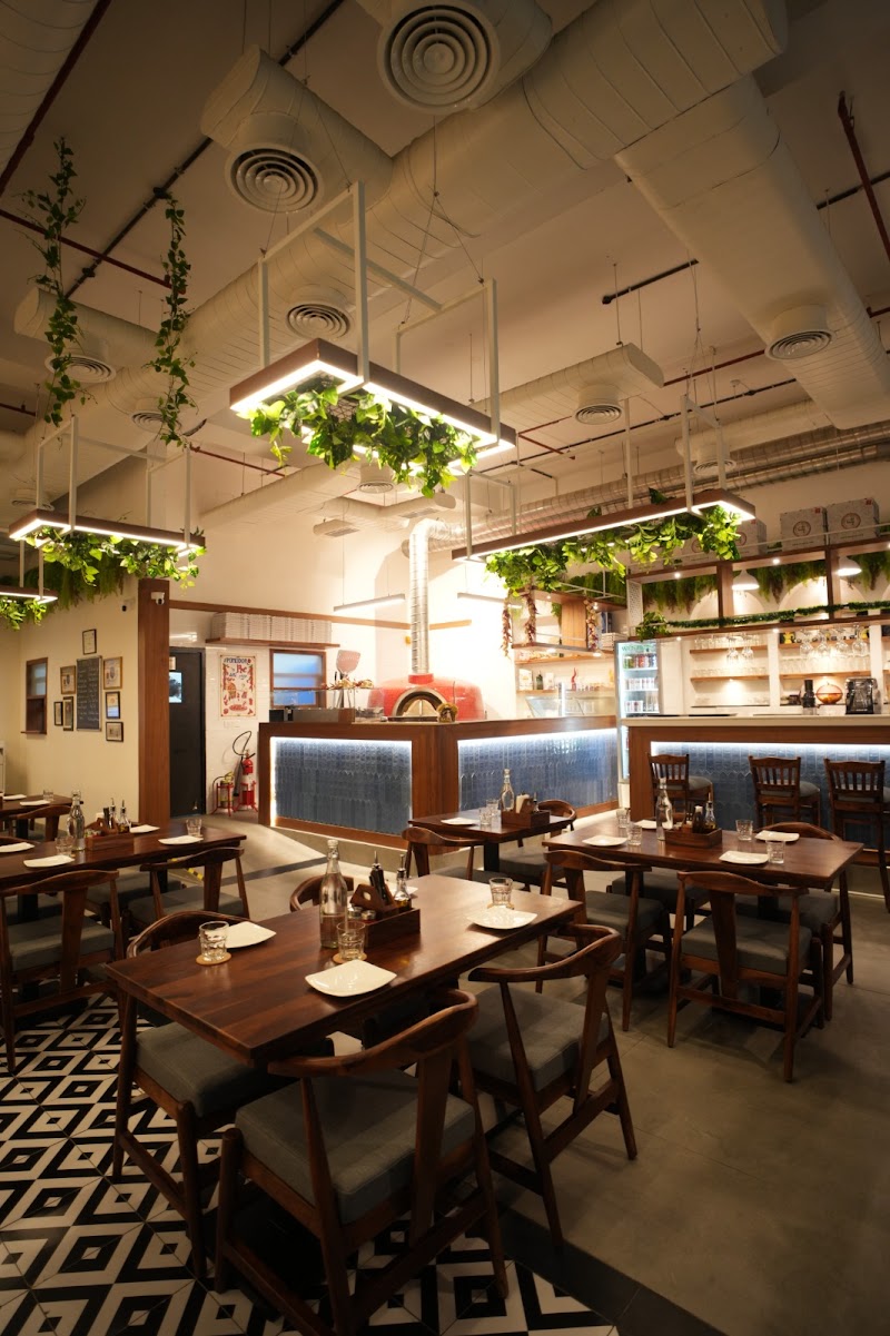 Da Susy Pizzeria Place mentioned in saved reels