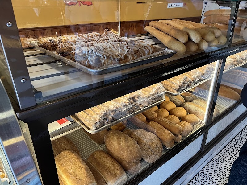 D’Amato’s Bakery / West Town