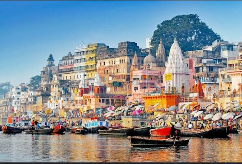 Dashashwamedh Ghat / Varanasi