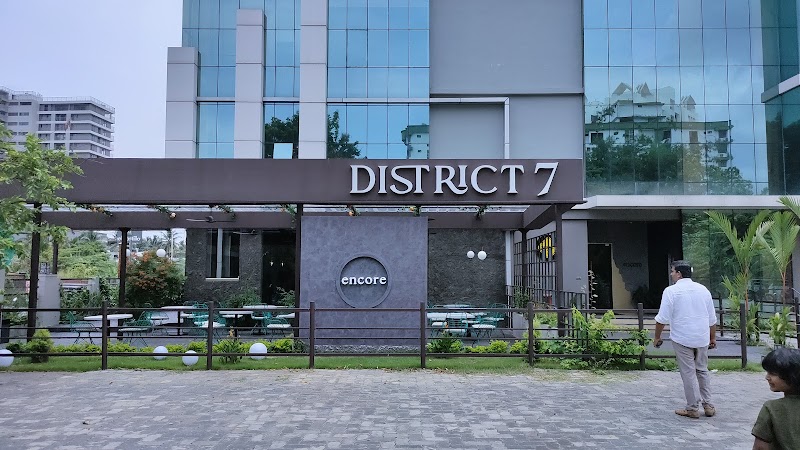 District 7 Encore / Kadavanthra