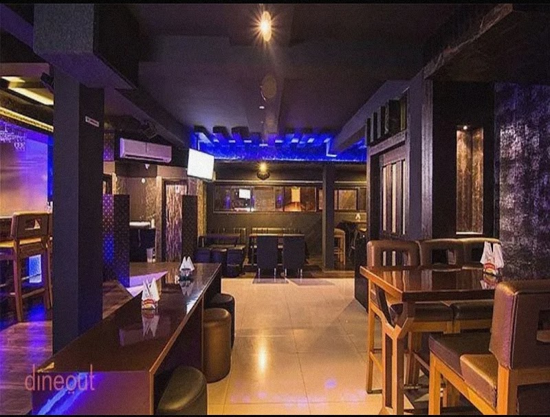 Dolphins Bar & Kitchen / Bangalore