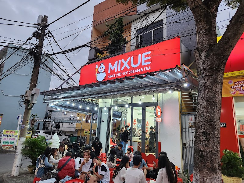 Donald Trung / Da Nang Place mentioned in saved reels