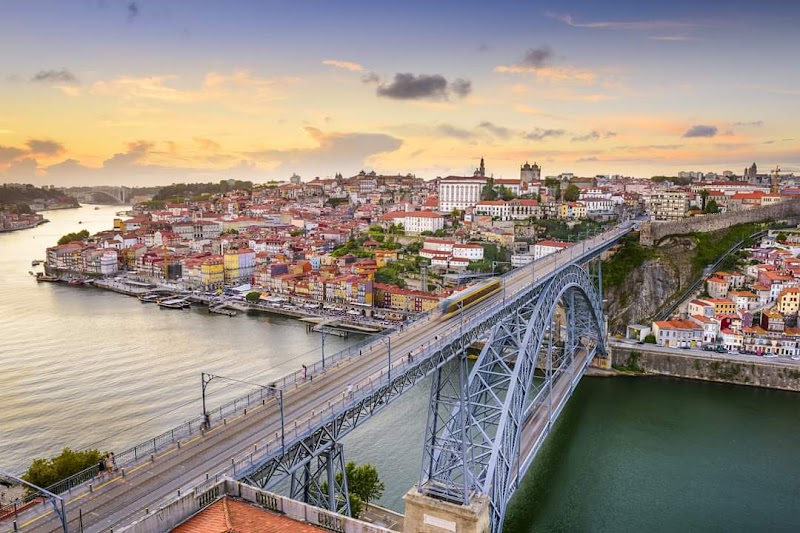 Douro / Portugal Place mentioned in saved reels