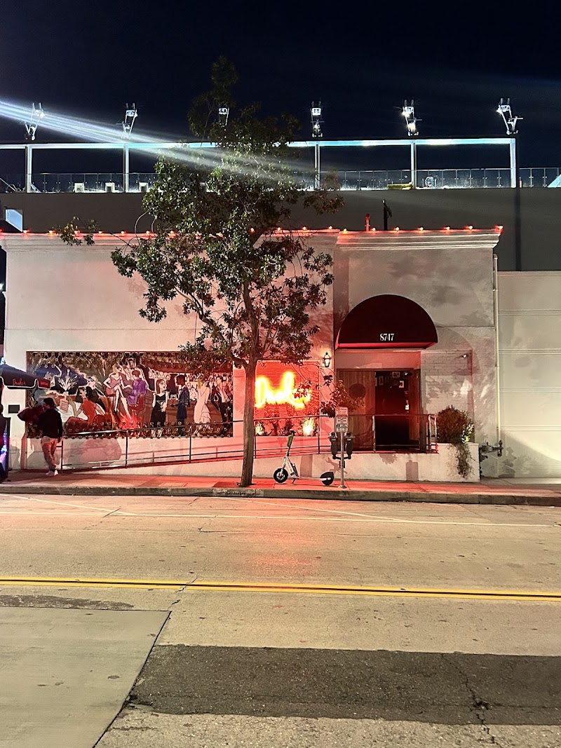 Drakes / Los Angeles