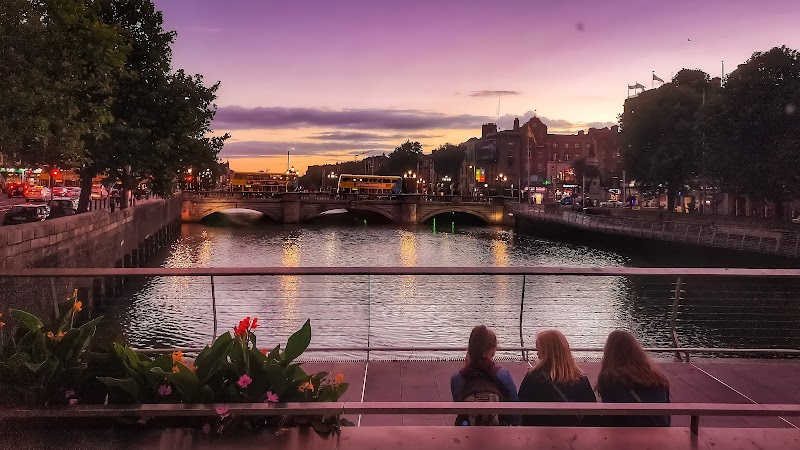 Dublín / Irlanda Place mentioned in saved reels
