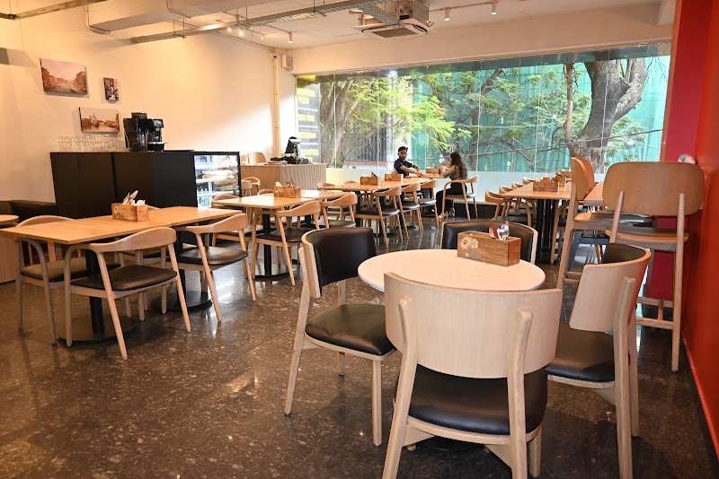 Eating Love / Jayanagar