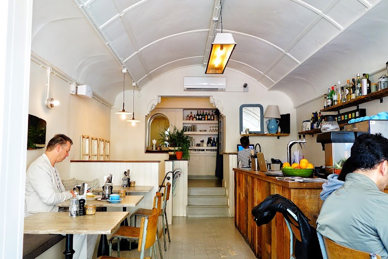 Eggbreak / Notting Hill