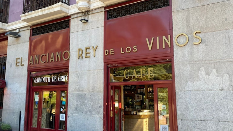 El Anciano Rey Place mentioned in saved reels