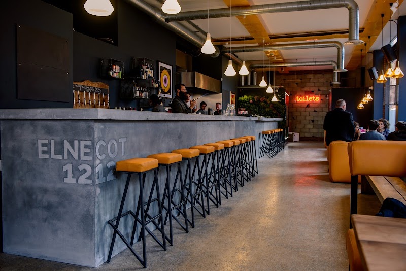 Elnecot / Manchester