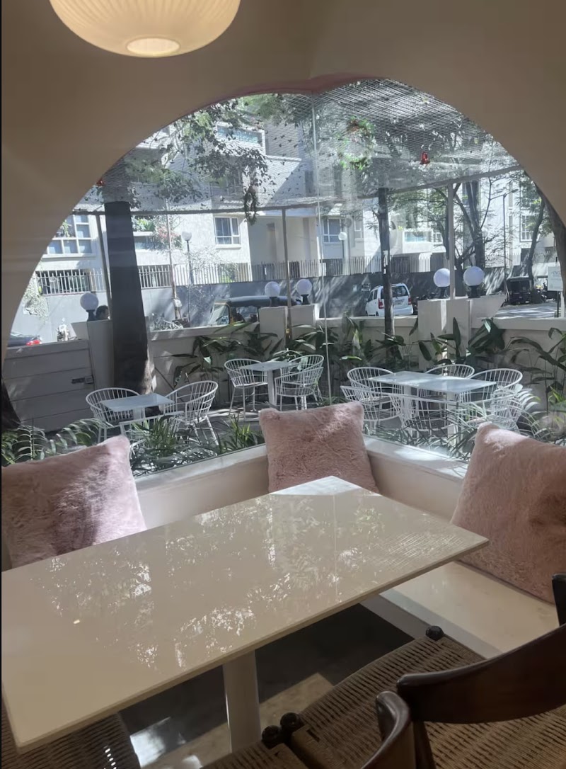 Em Patisserie / Kalyani Nagar