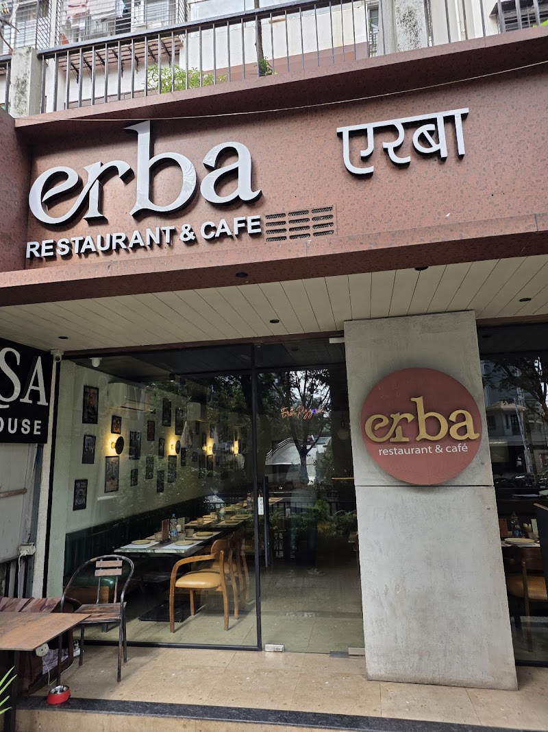 Erba Cafe / Vashi