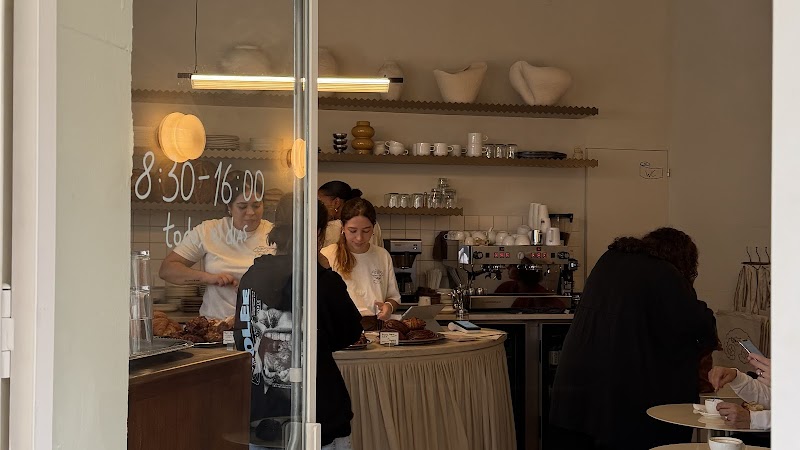 Etma / Lisbon Place mentioned in saved reels