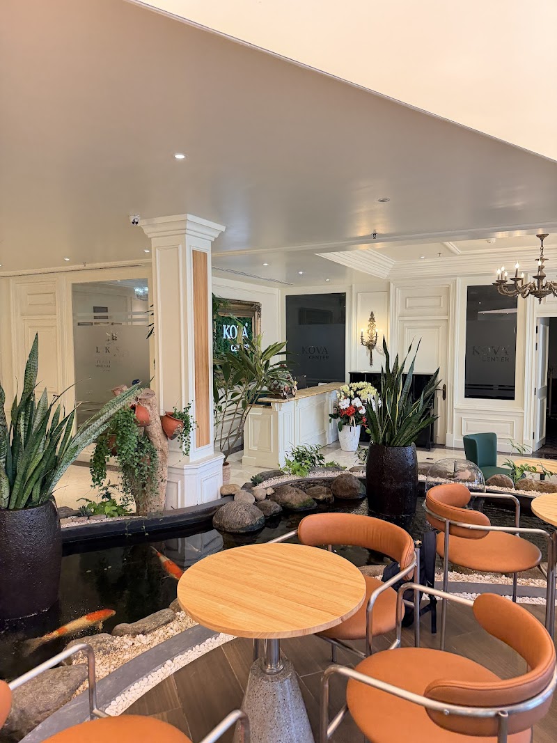 Every Half Coffee Roasters / Saigon