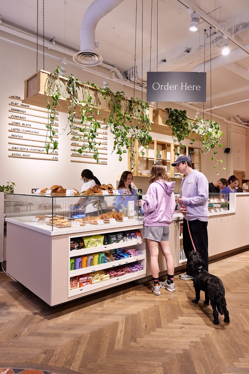 Fair Shot Café / Covent Garden