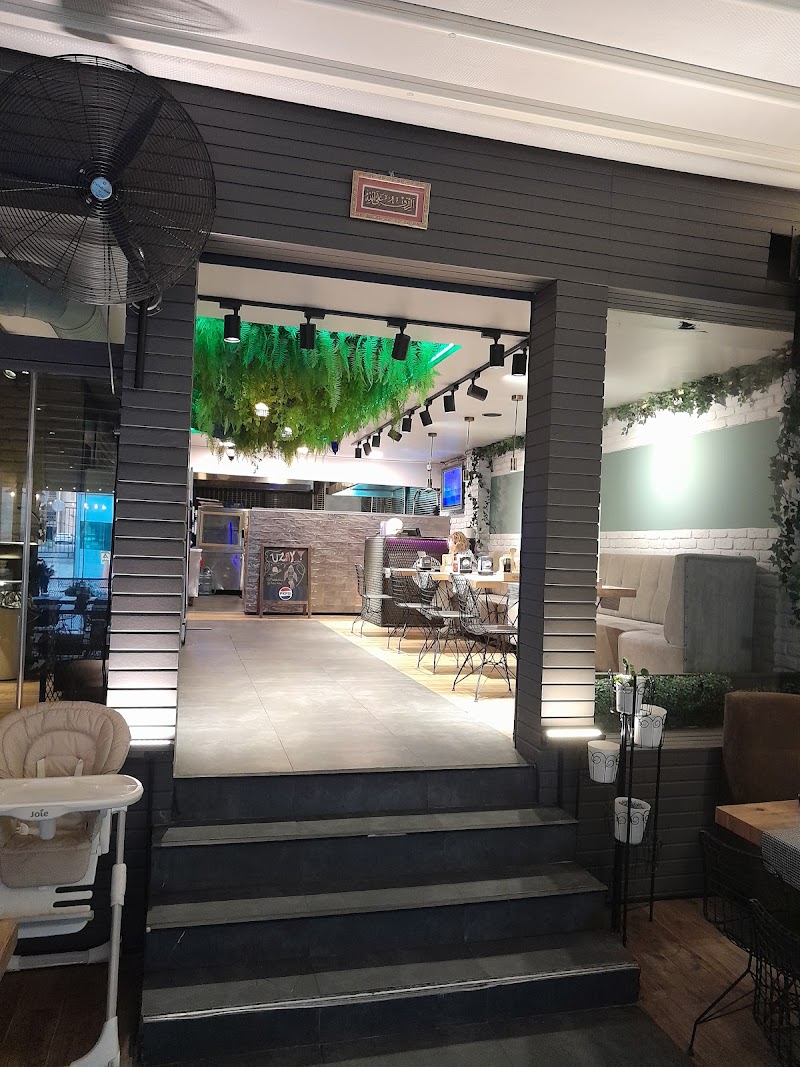 Falan Burger / Istanbul