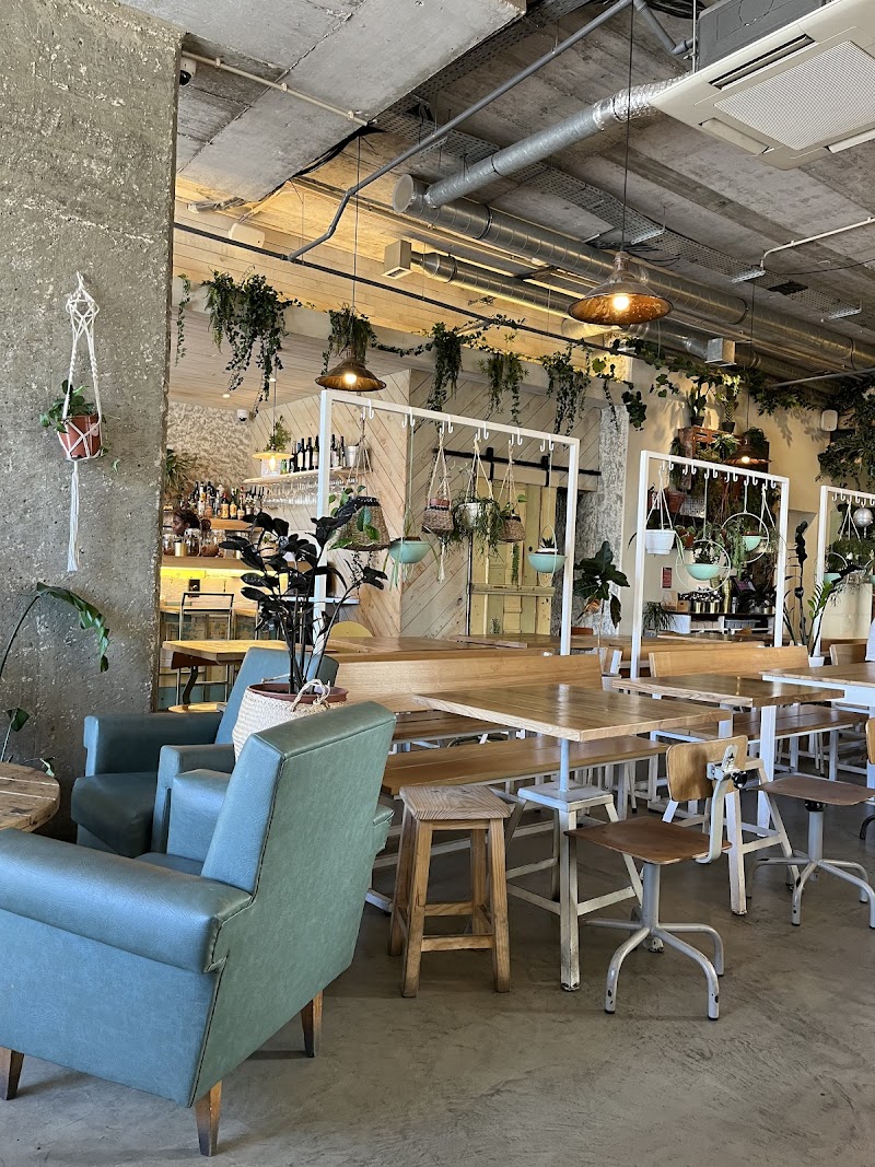 Fauna & Flora / Lisbon