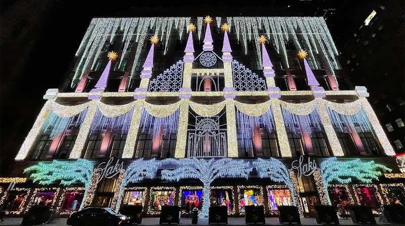 Fifth Avenue Christmas Window Displays / New York Place mentioned in saved reels