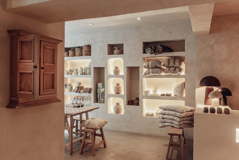 Filtrd / Covent Garden Place mentioned in saved reels