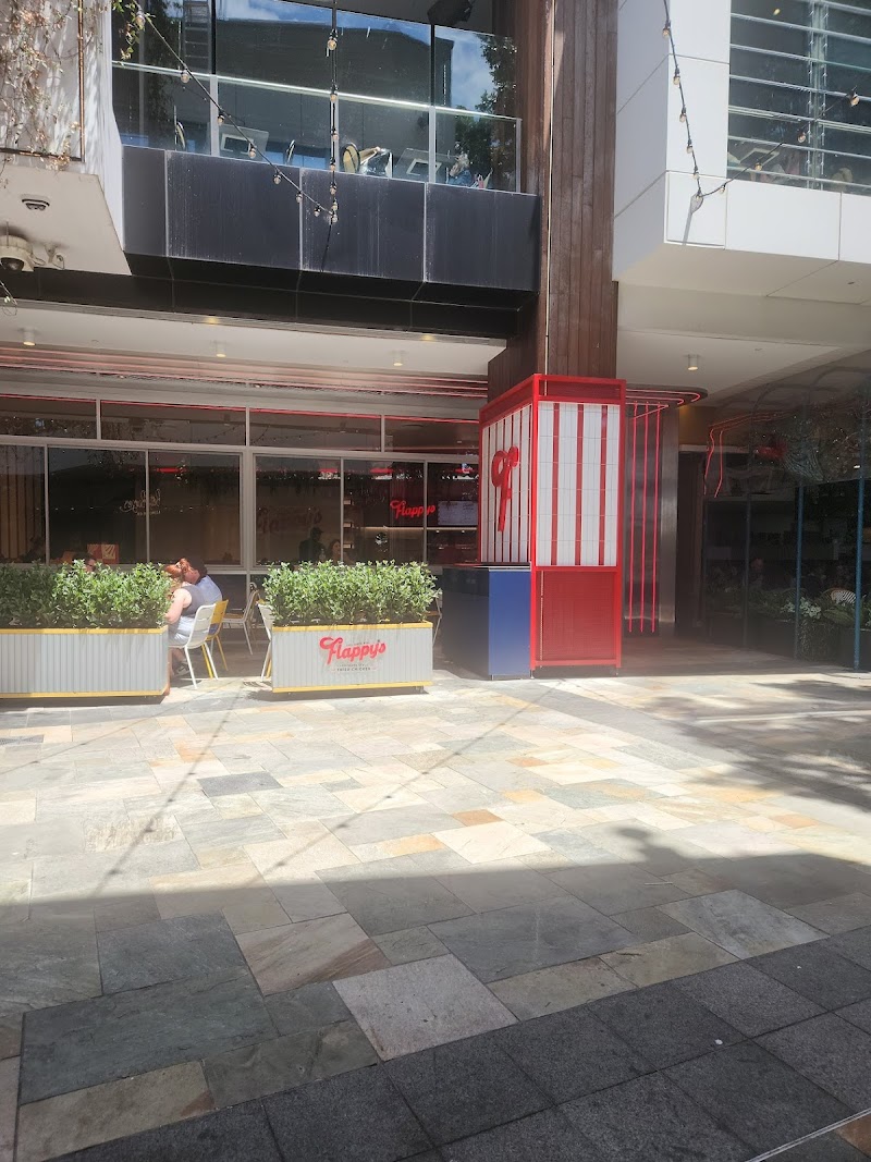 Flappy's Fried Chicken / Miranda