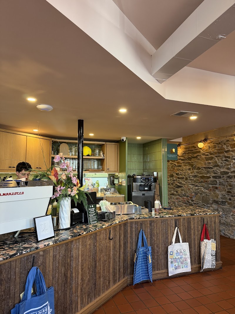 Flor Coffee + Books / Washington, D.C. Place mentioned in saved reels