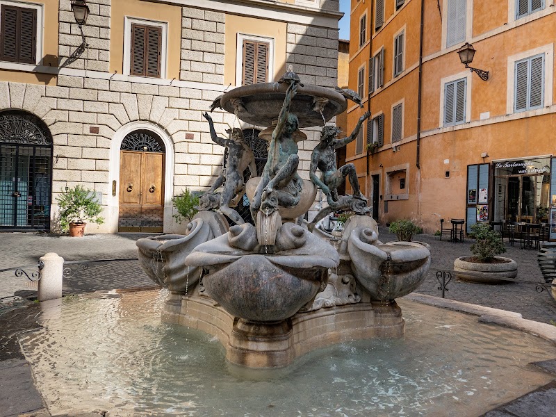 Fontana delle Tartarughe / Roman Ghetto Place mentioned in saved reels