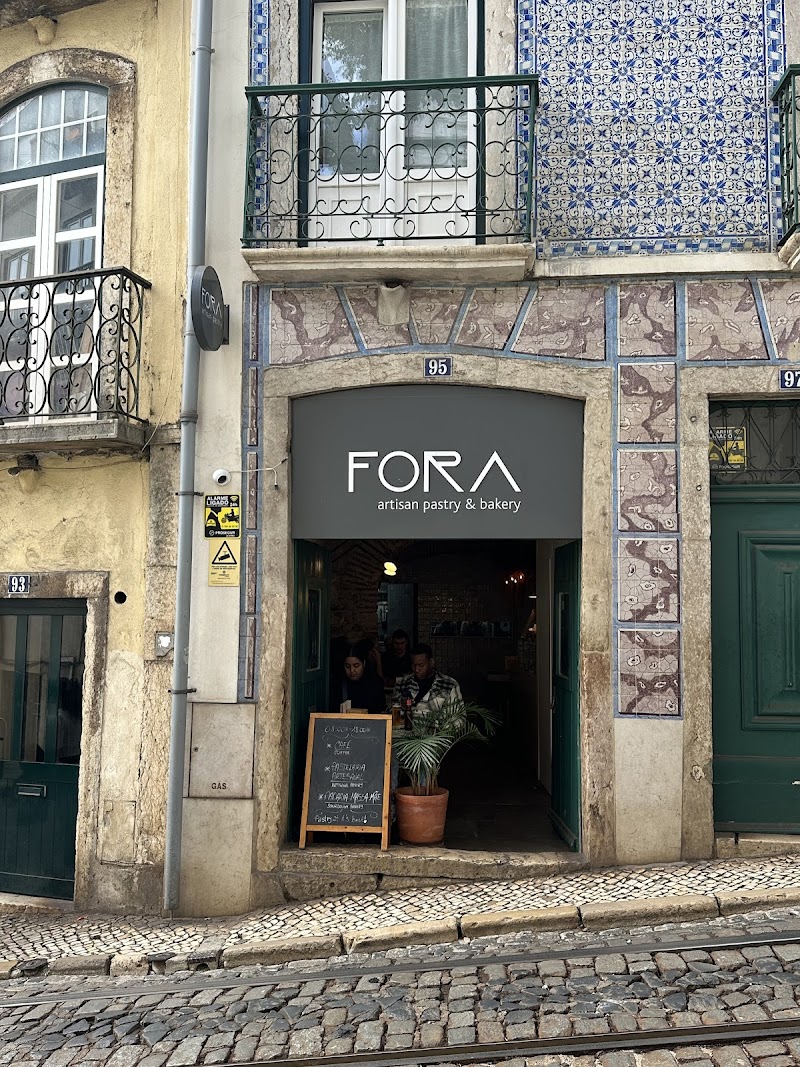 Fora Artisan Pastry / Lisbon Place mentioned in saved reels