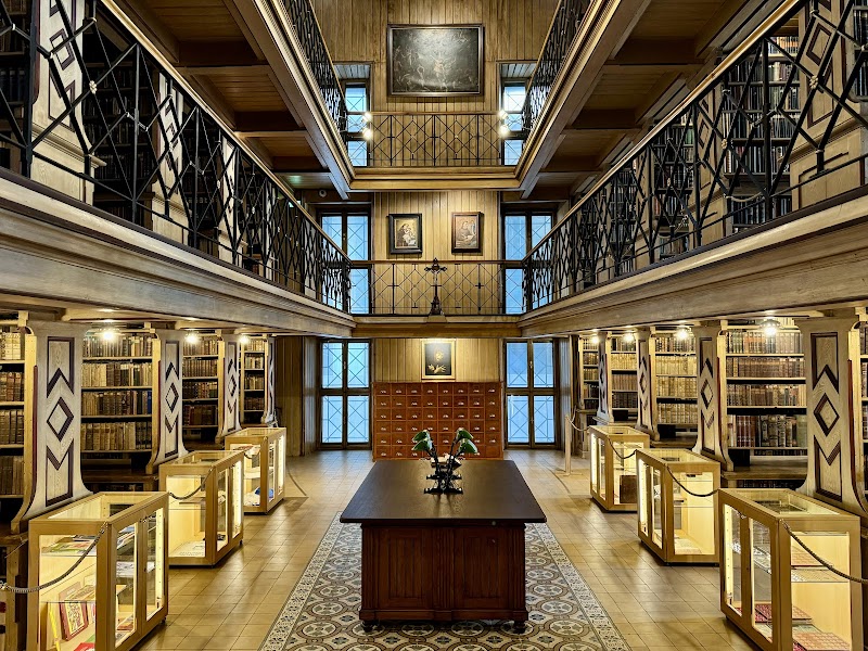 Franciscan Library / Ljubljana