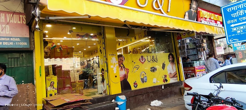 Gaffar Market / Karol Bagh