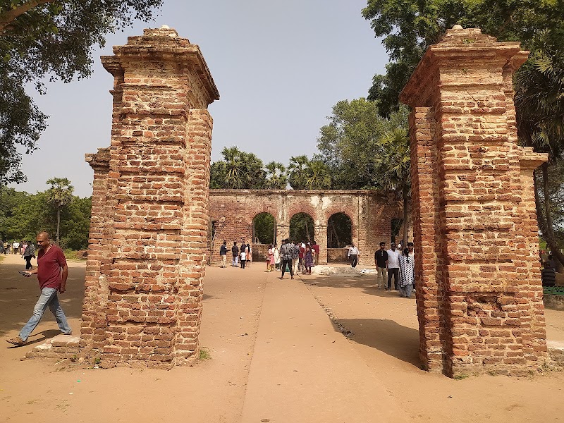 Galerie Surcouf / Pondicherry