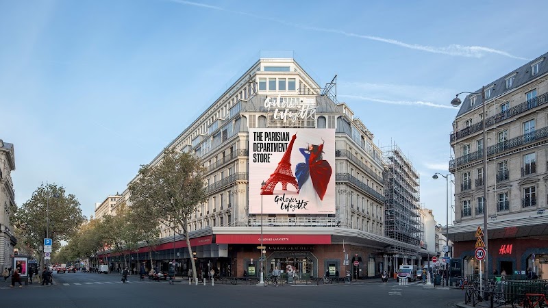Galeries Lafayette & Printemps / Paris