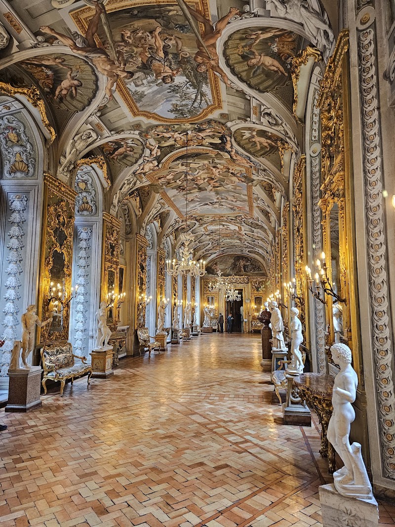 Galleria Doria Pamphilj / Rome