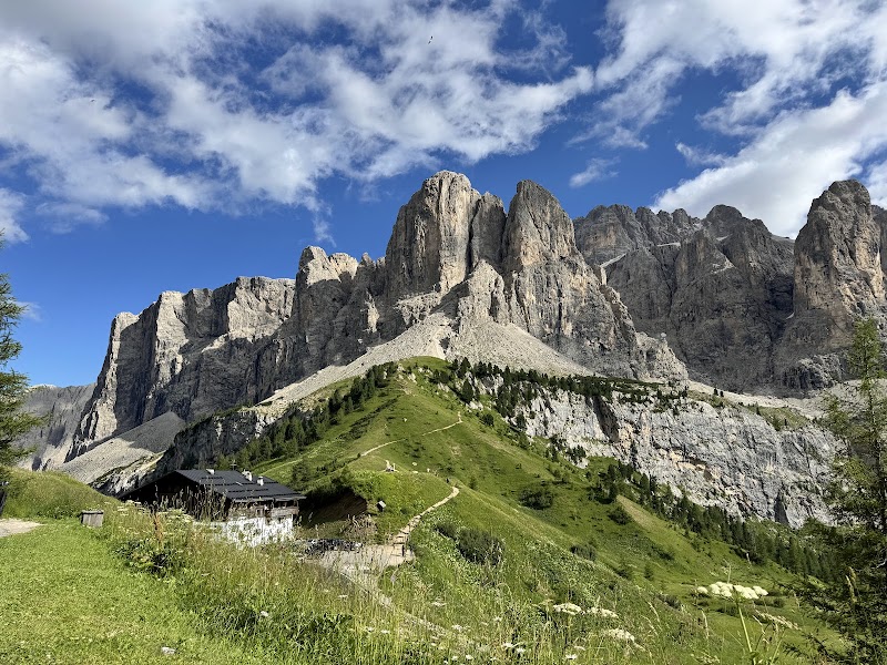 Gardena Pass / Dolomites