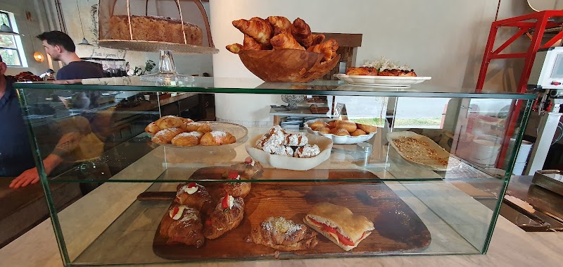 Genovese Coffee House / Alexandria Place mentioned in saved reels