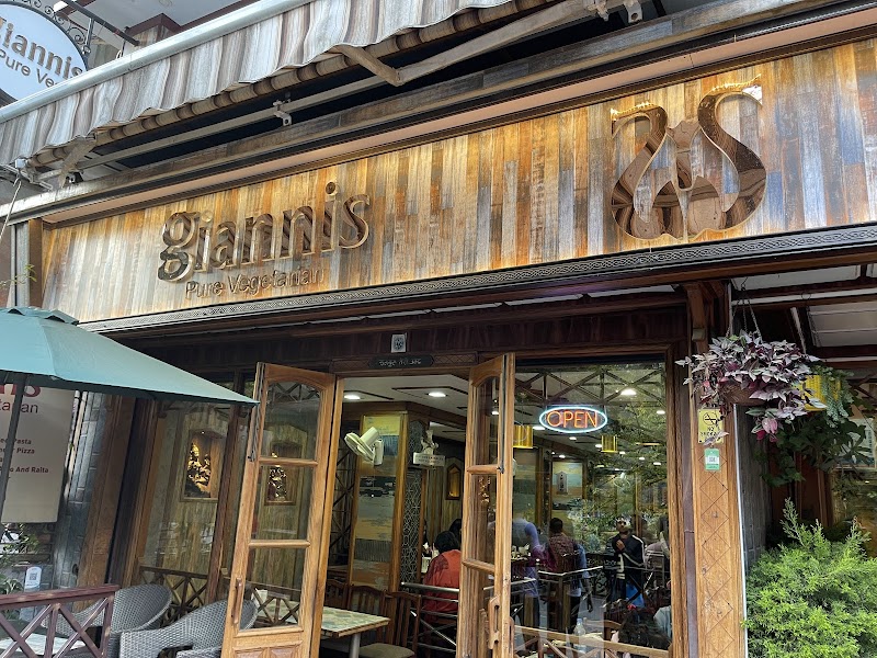 Giani's / Nainital