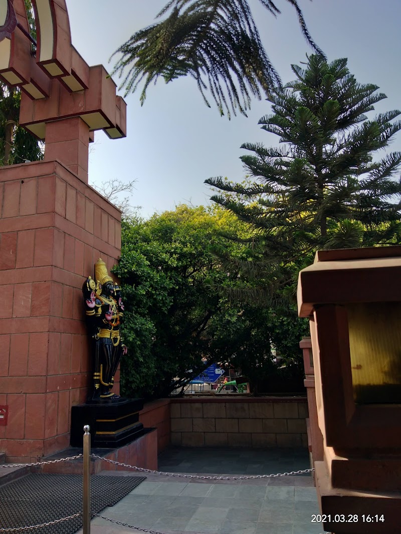 GK / Delhi Place mentioned in saved reels