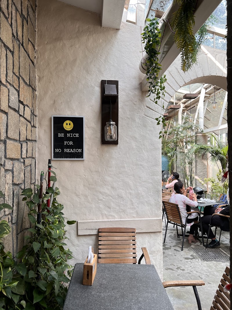 Glen's Bakehouse / Brigade Road