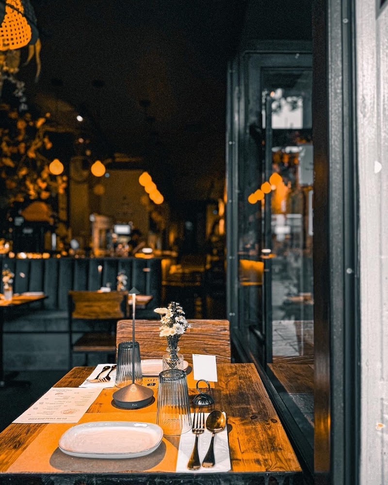 Glin Thaï Bistro / Brooklyn