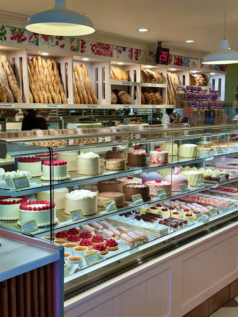 Gold Street Challah Place mentioned in saved reels