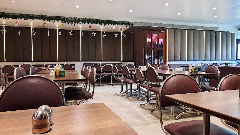 Golden Joy / Kolkata