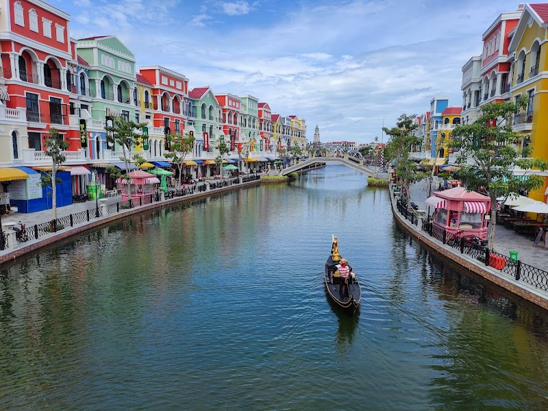 Grand World / Phu Quoc Place mentioned in saved reels