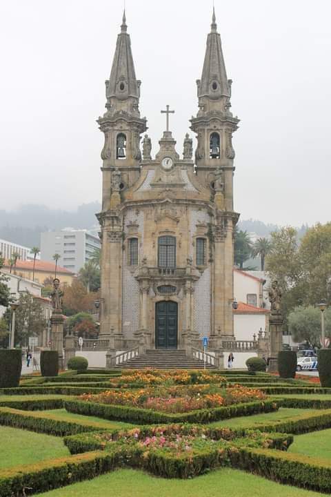 Guimaraes / Portugal Place mentioned in saved reels