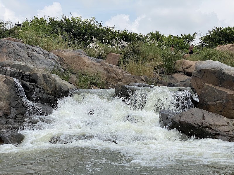 Hampi Falls / Hampi
