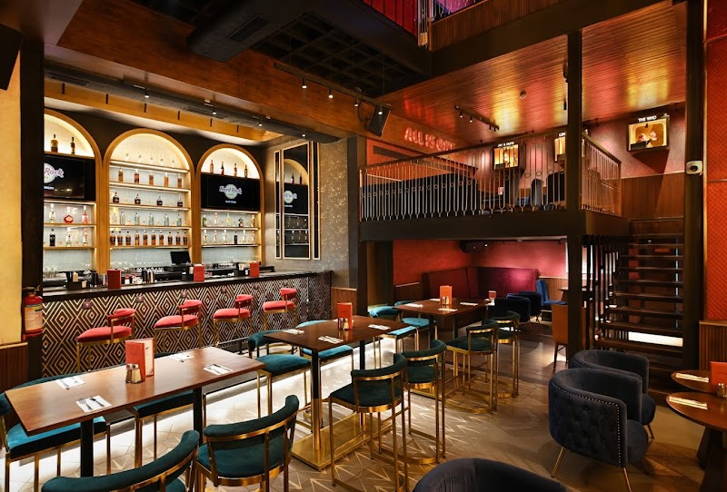 Hard Rock Cafe / Connaught Place