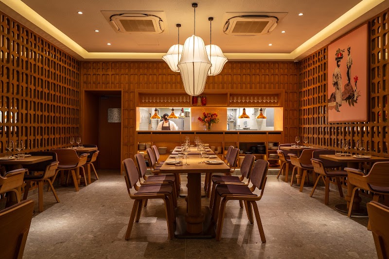 Hayop / Singapore Place mentioned in saved reels